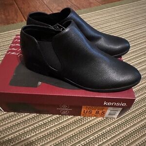 Kensie Women's/Men‎ Leather Short Boot-Black-US Size 8.5M. NWT.